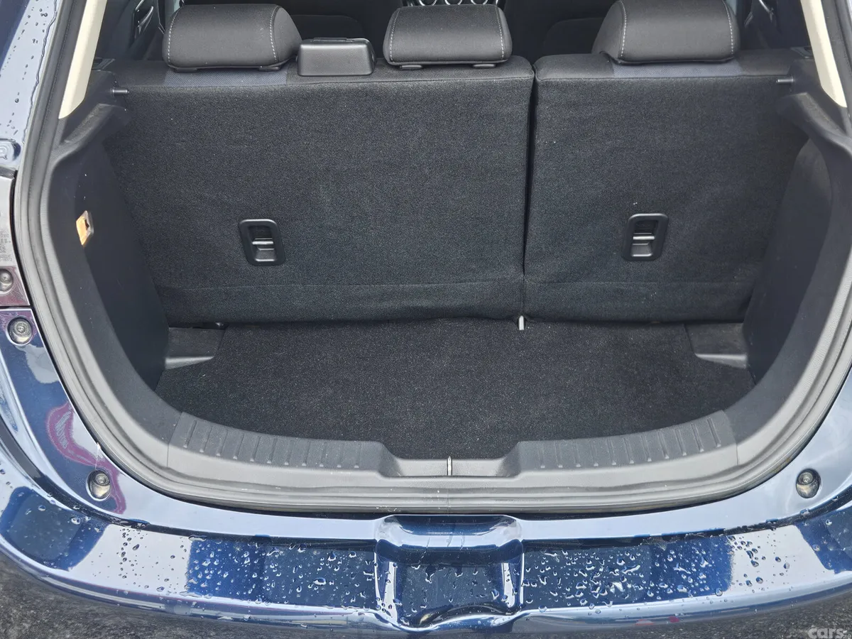 Mazda Demio Hatchback, Petrol, 2016, Blue