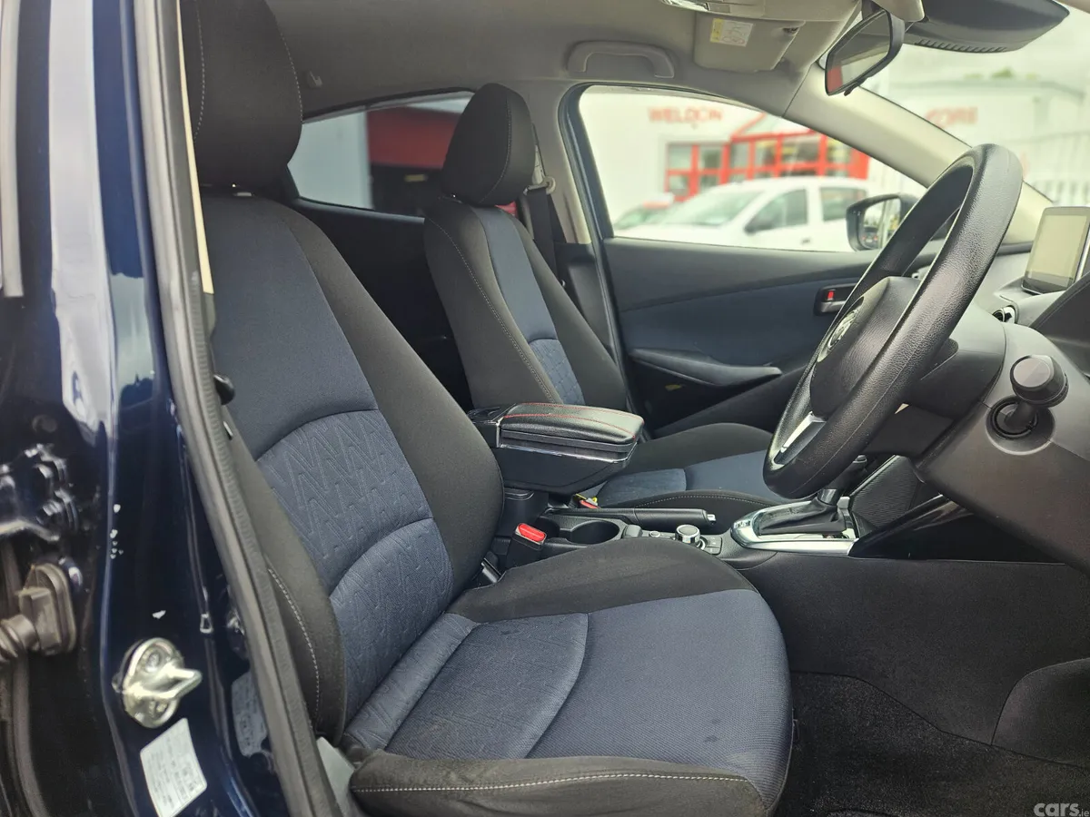 Mazda Demio Hatchback, Petrol, 2016, Blue