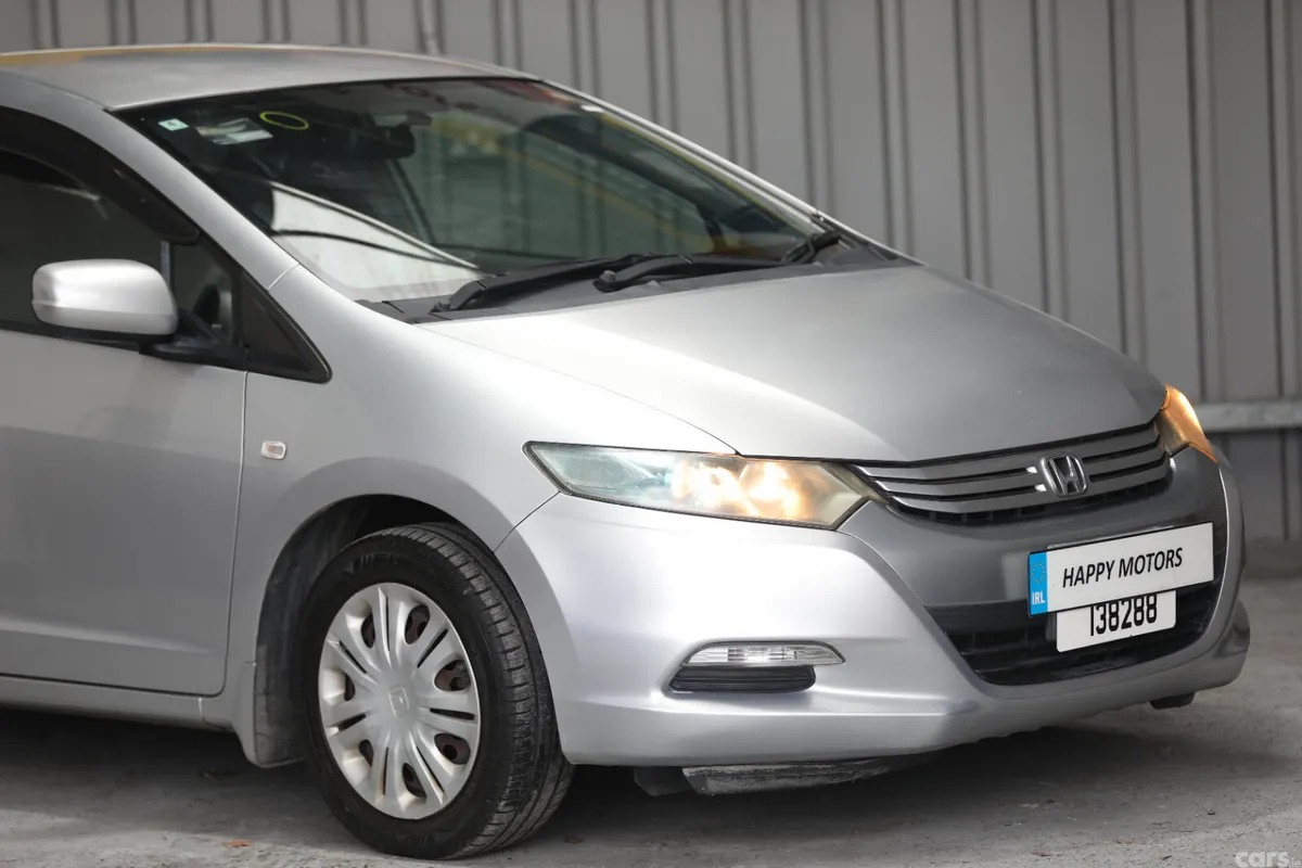 Honda Insight Saloon, Petrol Hybrid, 2010, Silver