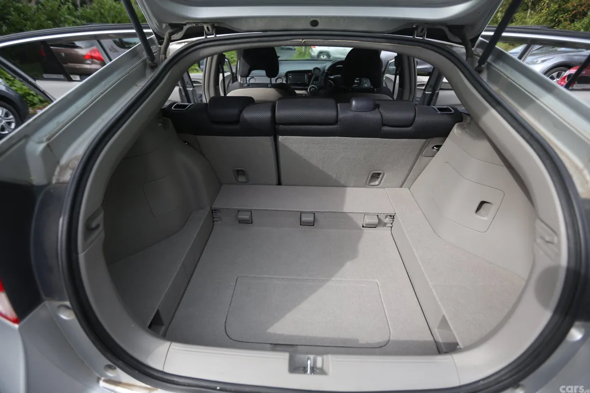 Honda Insight Saloon, Petrol Hybrid, 2010, Silver