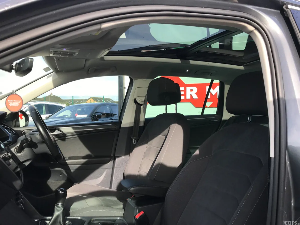 Volkswagen Tiguan SUV, Diesel, 2018, Grey