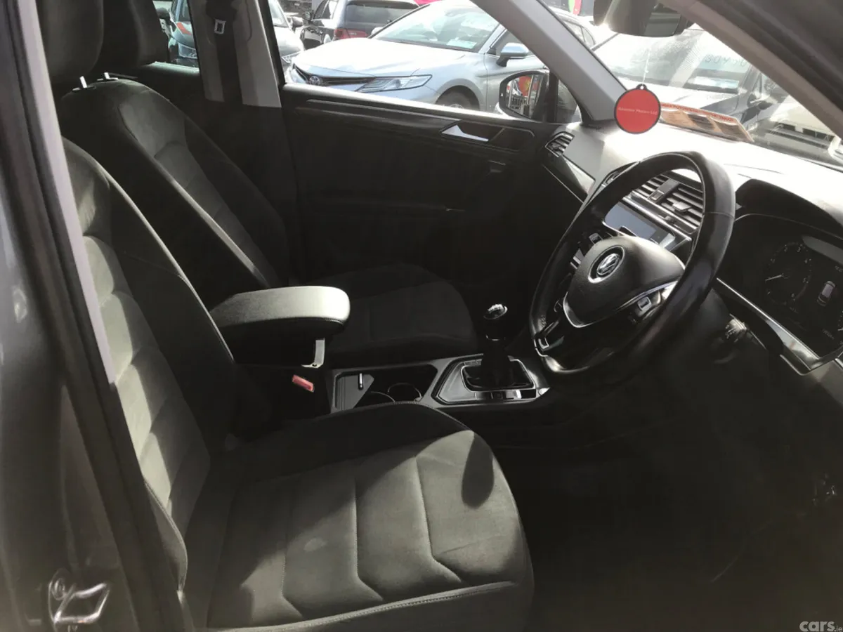 Volkswagen Tiguan SUV, Diesel, 2018, Grey