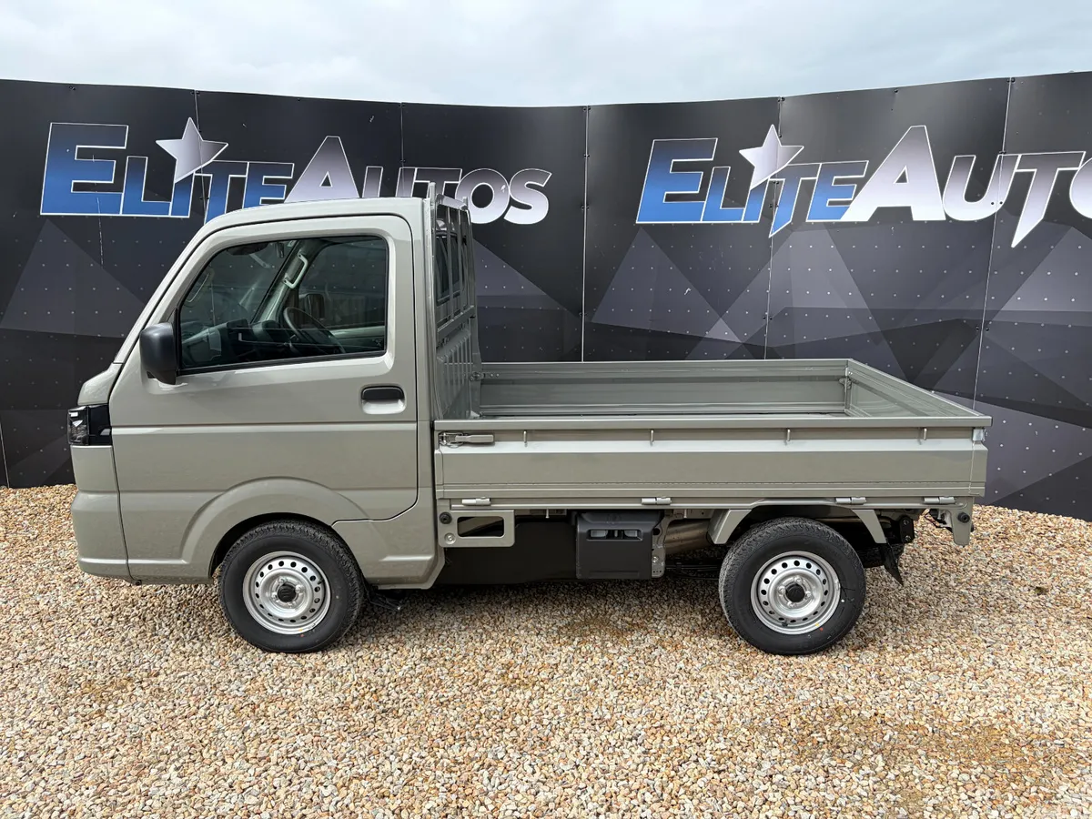 Suzuki Carry MPV, Petrol, 2026, Grey