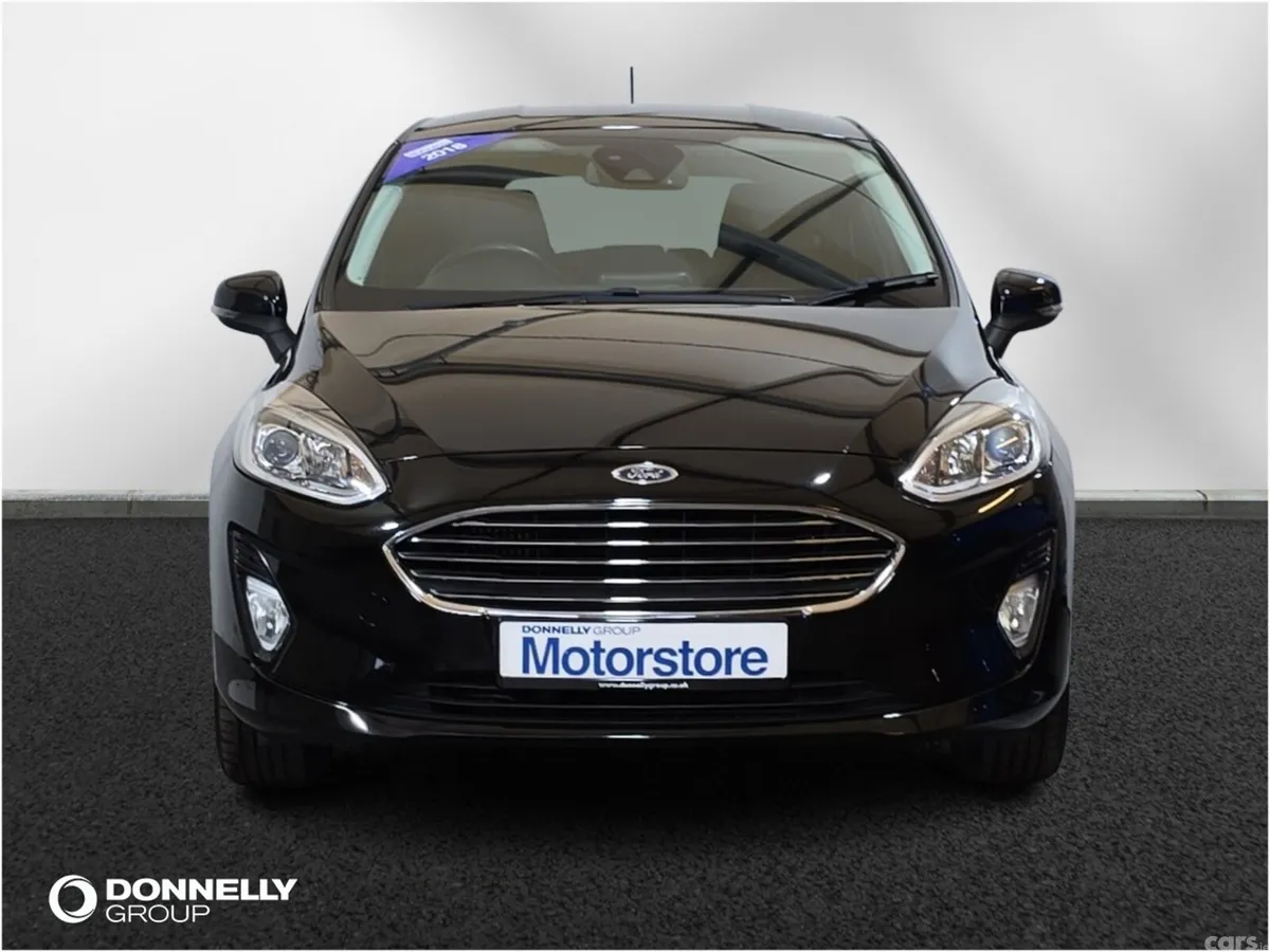 Ford Fiesta Hatchback, Petrol, 2018, Black