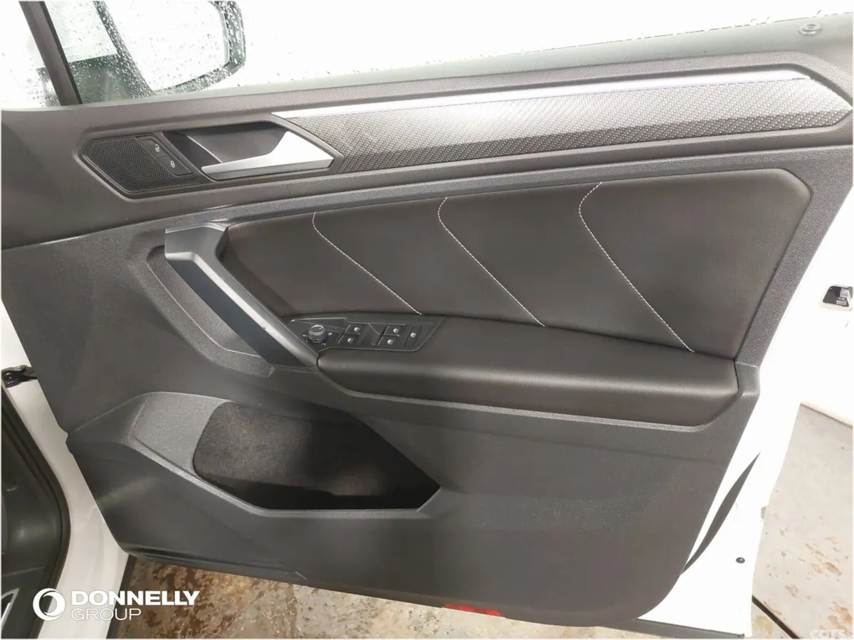 Volkswagen Tiguan Estate, Petrol, 2023, White