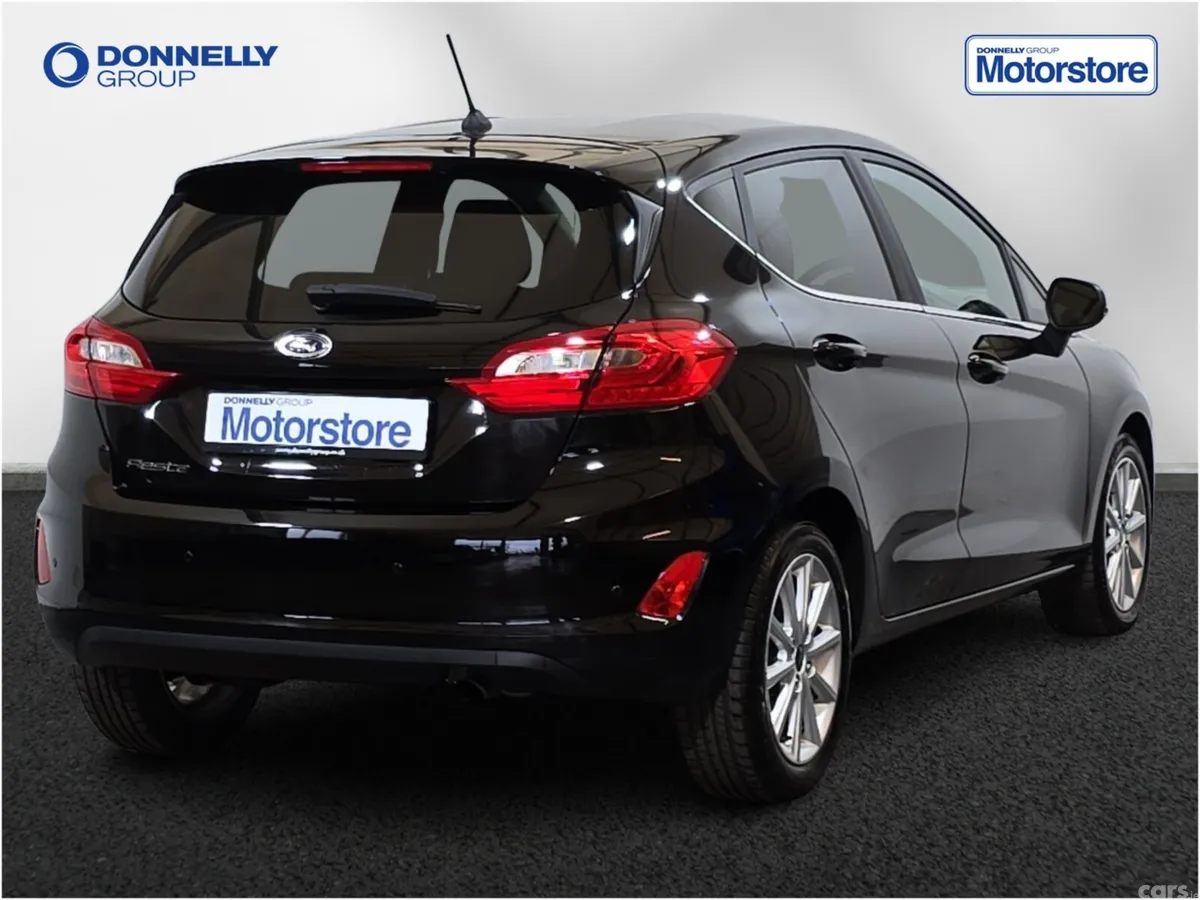 Ford Fiesta Hatchback, Petrol, 2018, Black