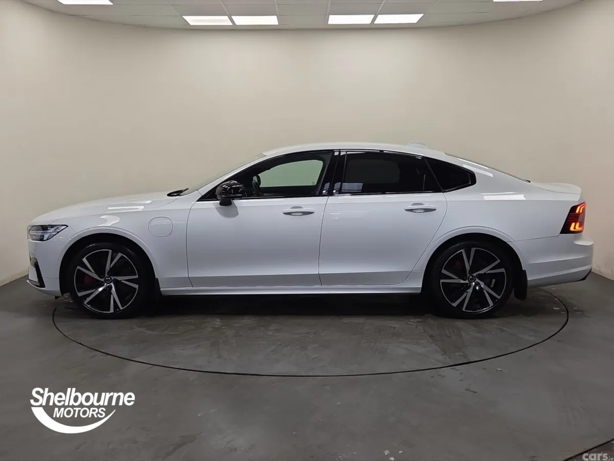Volvo S90 Saloon, Petrol Hybrid, 2021, White