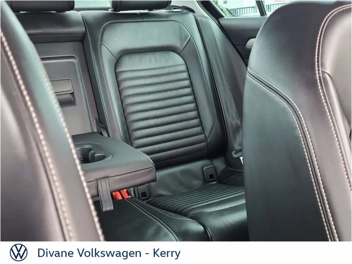 Volkswagen Passat Saloon, Diesel, 2020, Black