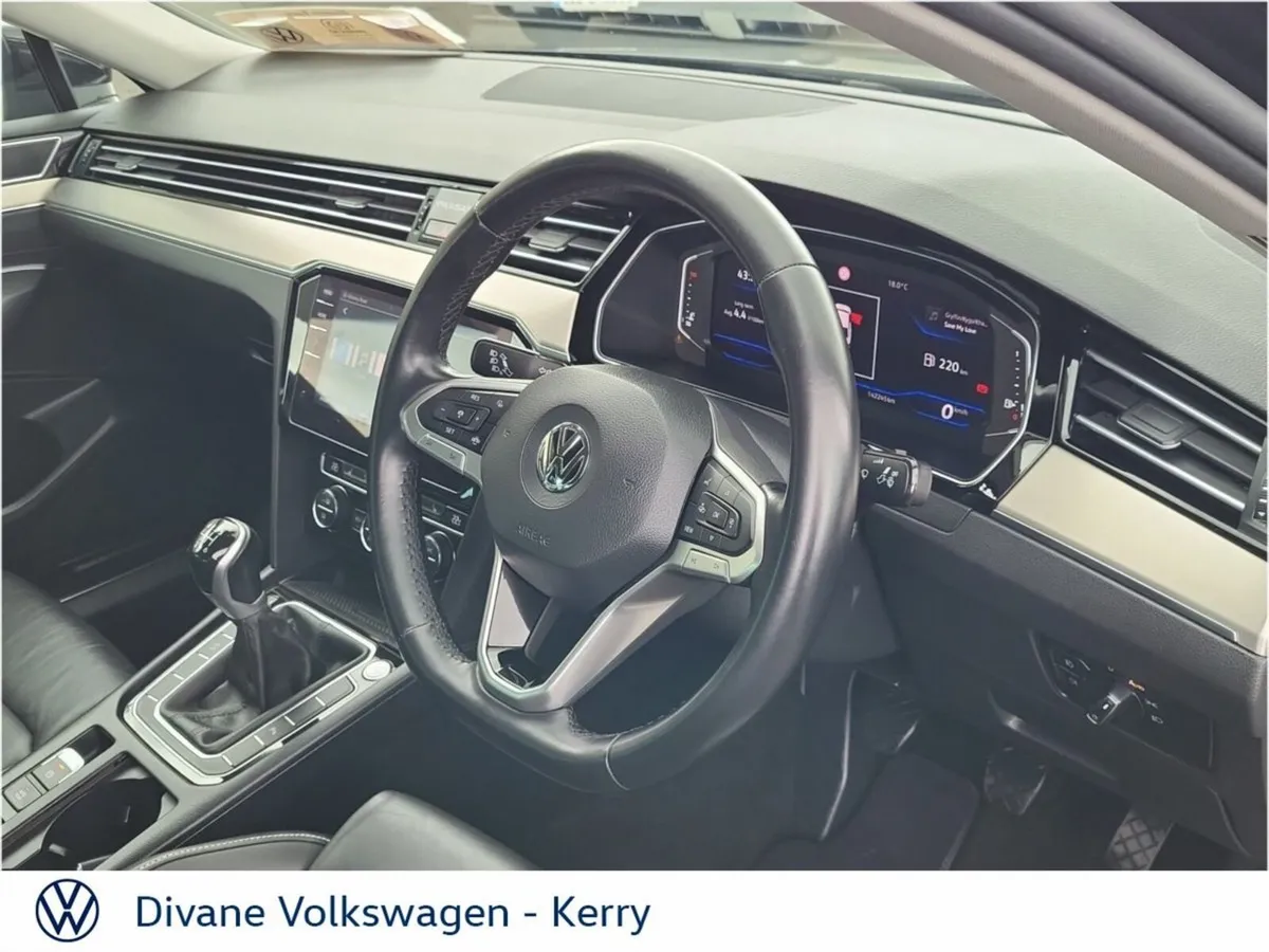 Volkswagen Passat Saloon, Diesel, 2020, Black