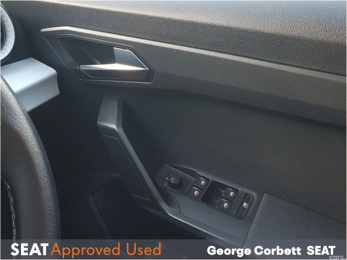 SEAT Arona SUV, Petrol, 2023, Grey