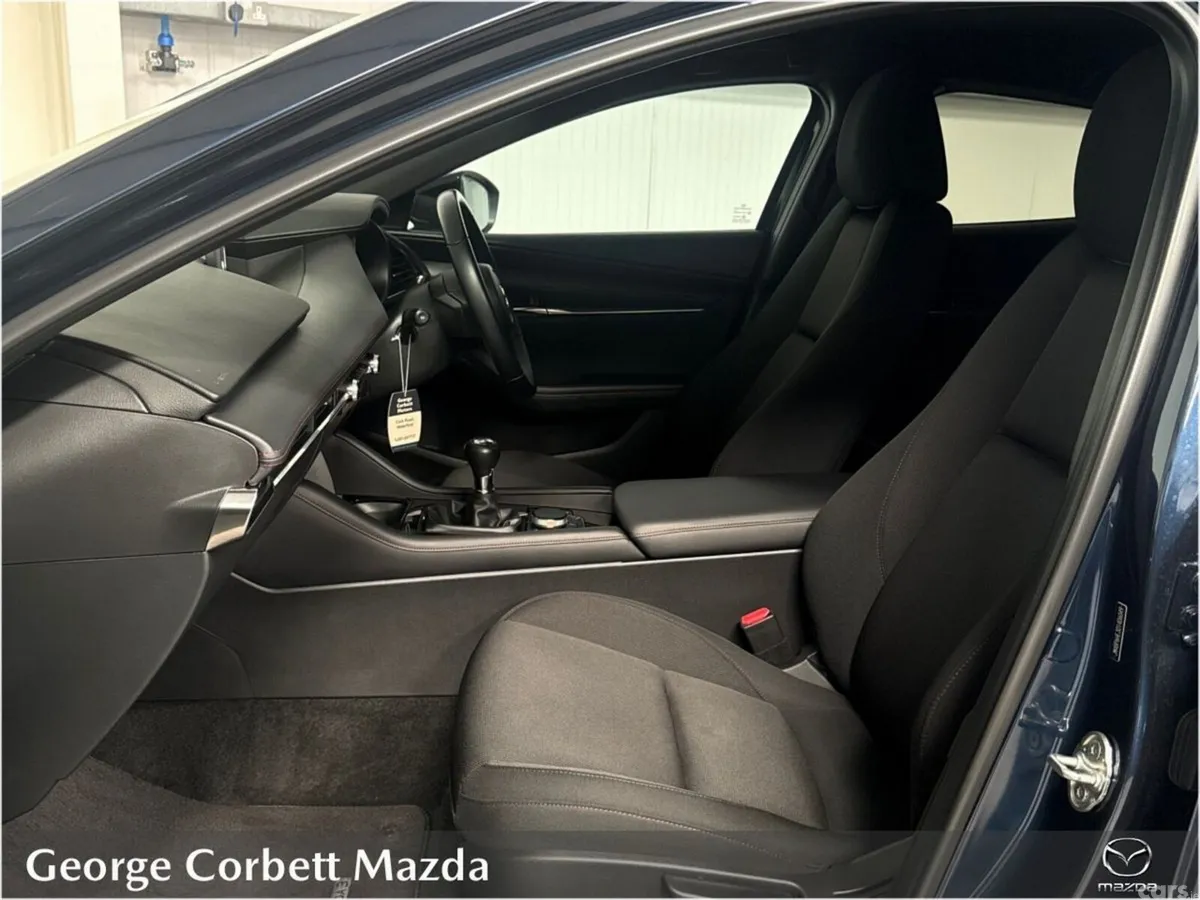 Mazda Mazda3 Hatchback, Petrol, 2024, Blue