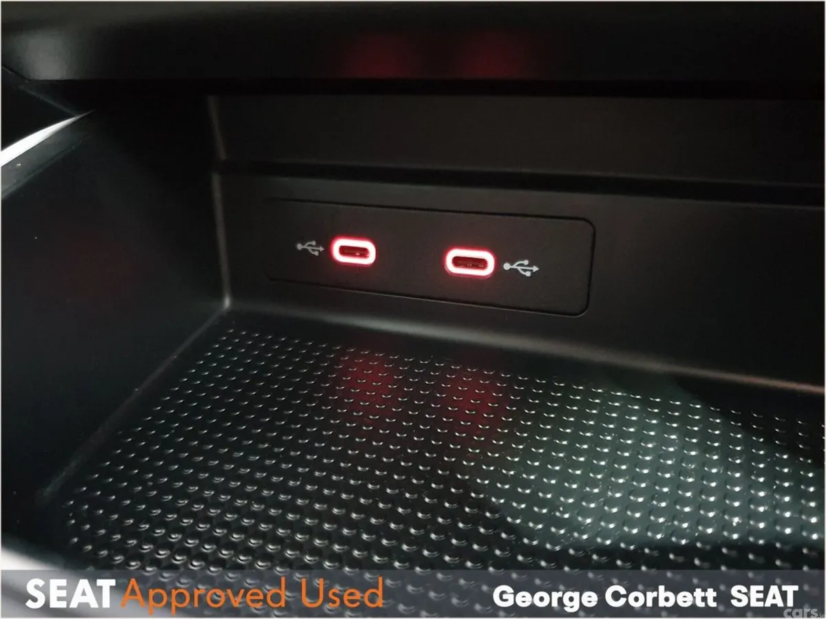 SEAT Arona SUV, Petrol, 2023, Grey