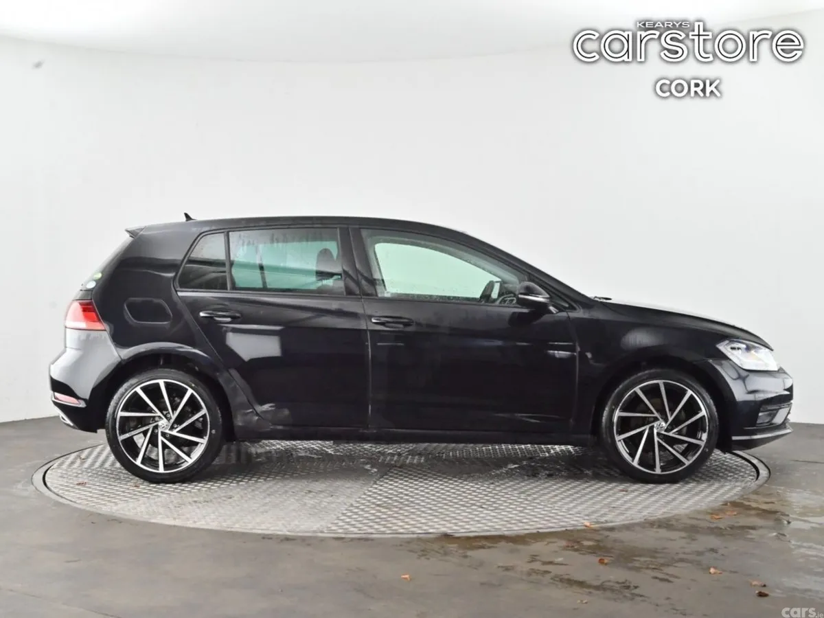 Volkswagen Golf Hatchback, Petrol, 2019, Black