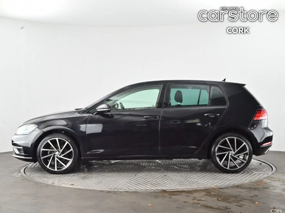 Volkswagen Golf Hatchback, Petrol, 2019, Black