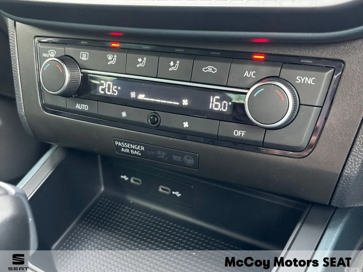 SEAT Arona SUV, Petrol, 2023, Silver