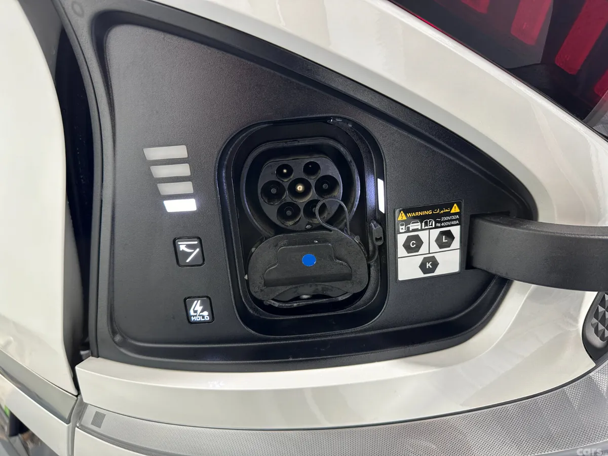 Kia EV6 MPV, Electric, 2026, White