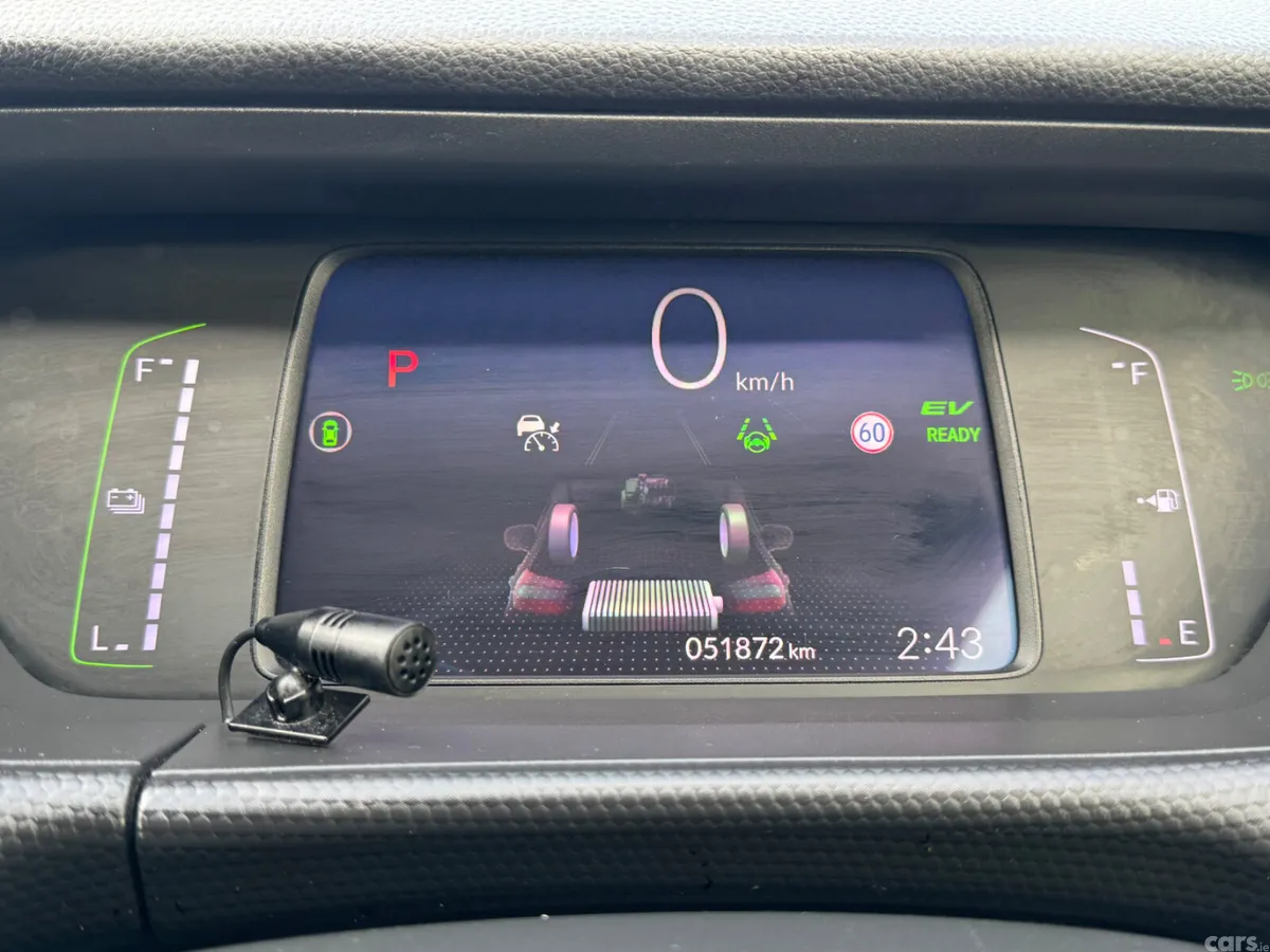Honda Fit Hatchback, Petrol Hybrid, 2020, White