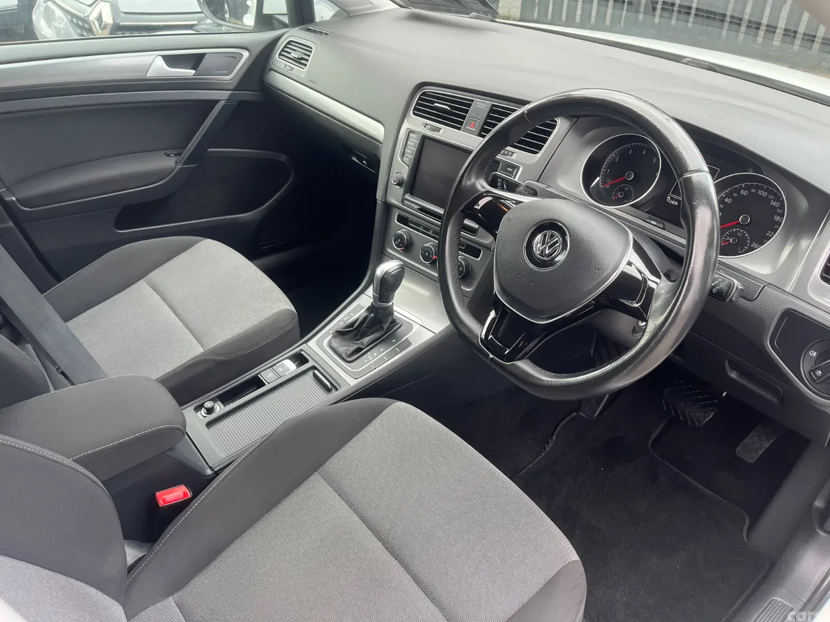 Volkswagen Golf Hatchback, Petrol, 2016, White