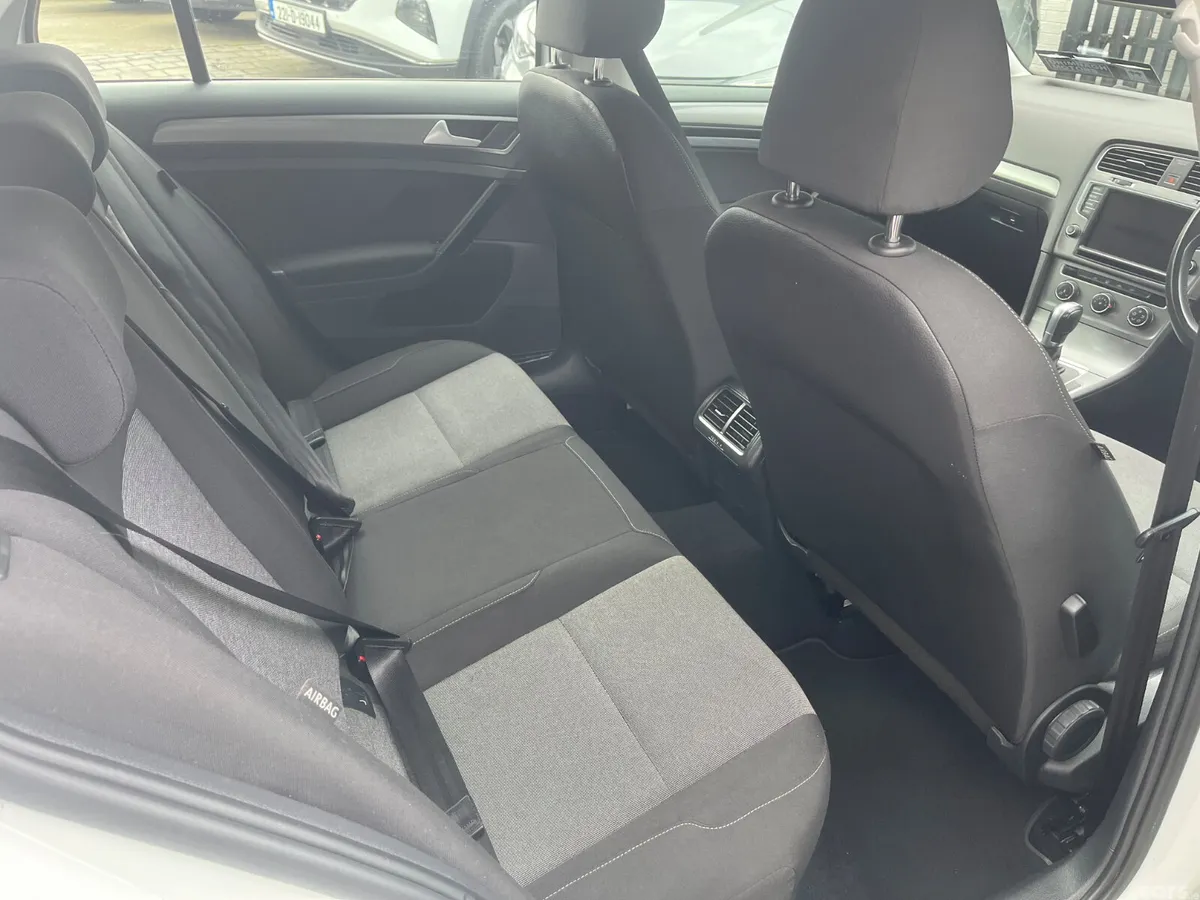 Volkswagen Golf Hatchback, Petrol, 2016, White