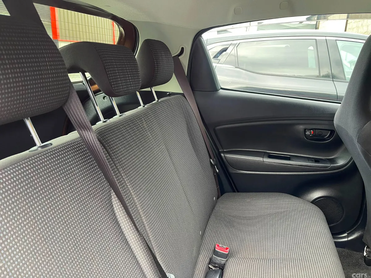 Toyota Vitz Hatchback, Petrol, 2015, Brown