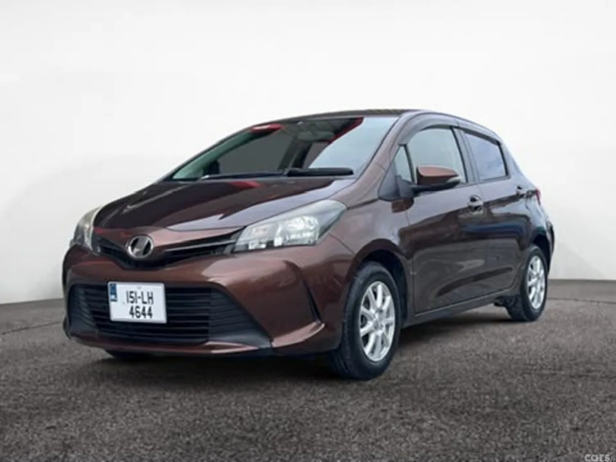 Toyota Vitz Hatchback, Petrol, 2015, Brown