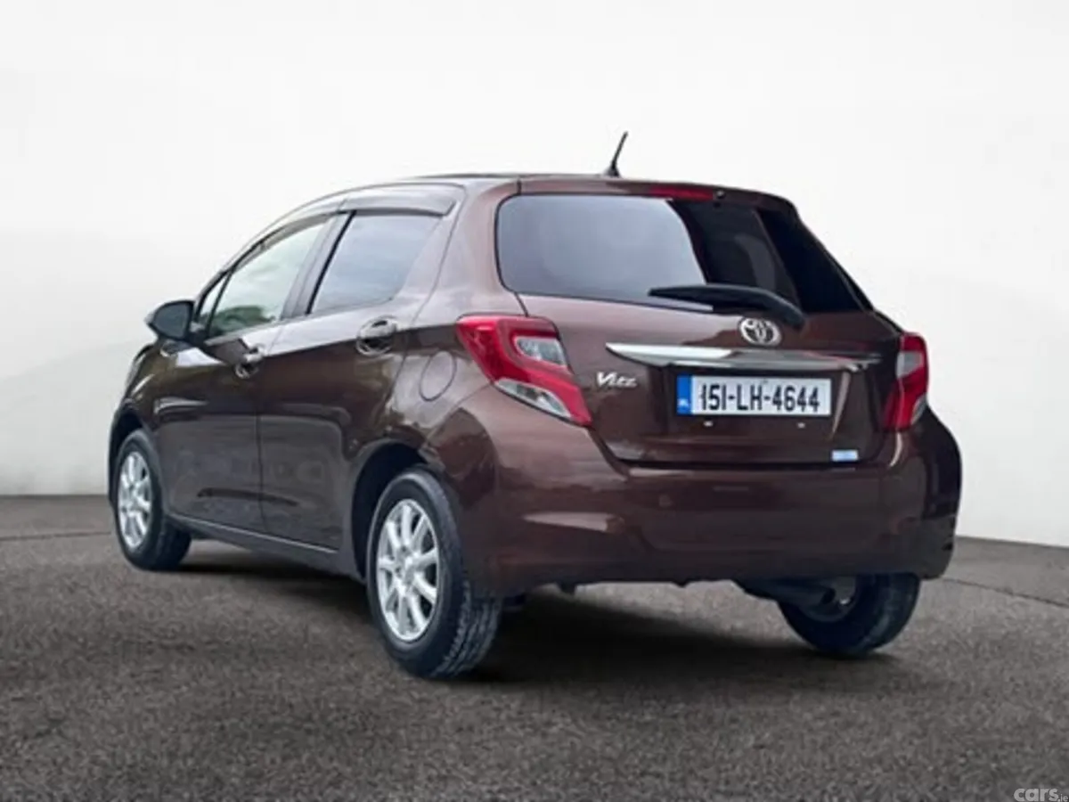 Toyota Vitz Hatchback, Petrol, 2015, Brown