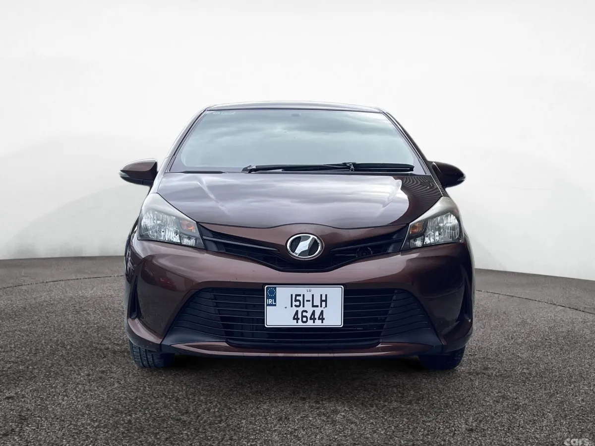 Toyota Vitz Hatchback, Petrol, 2015, Brown