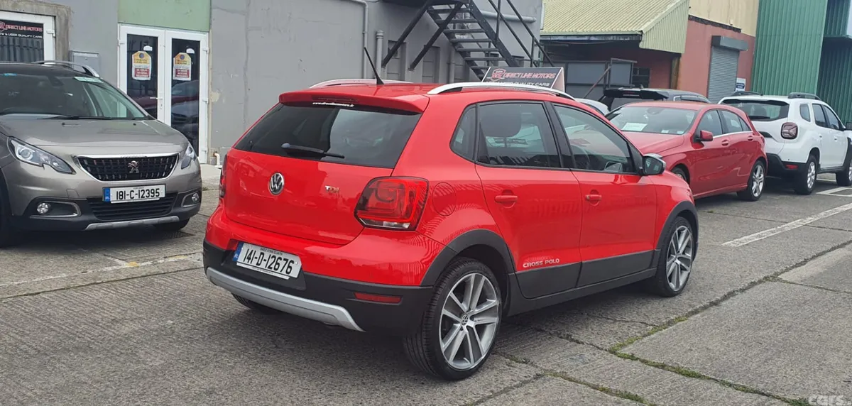 Volkswagen Polo Hatchback, Diesel, 2014, Red
