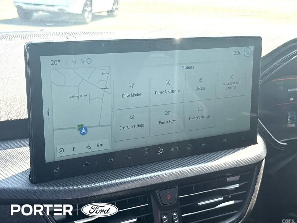 Ford Kuga SUV, Petrol Plug-in Hybrid, 2025, White