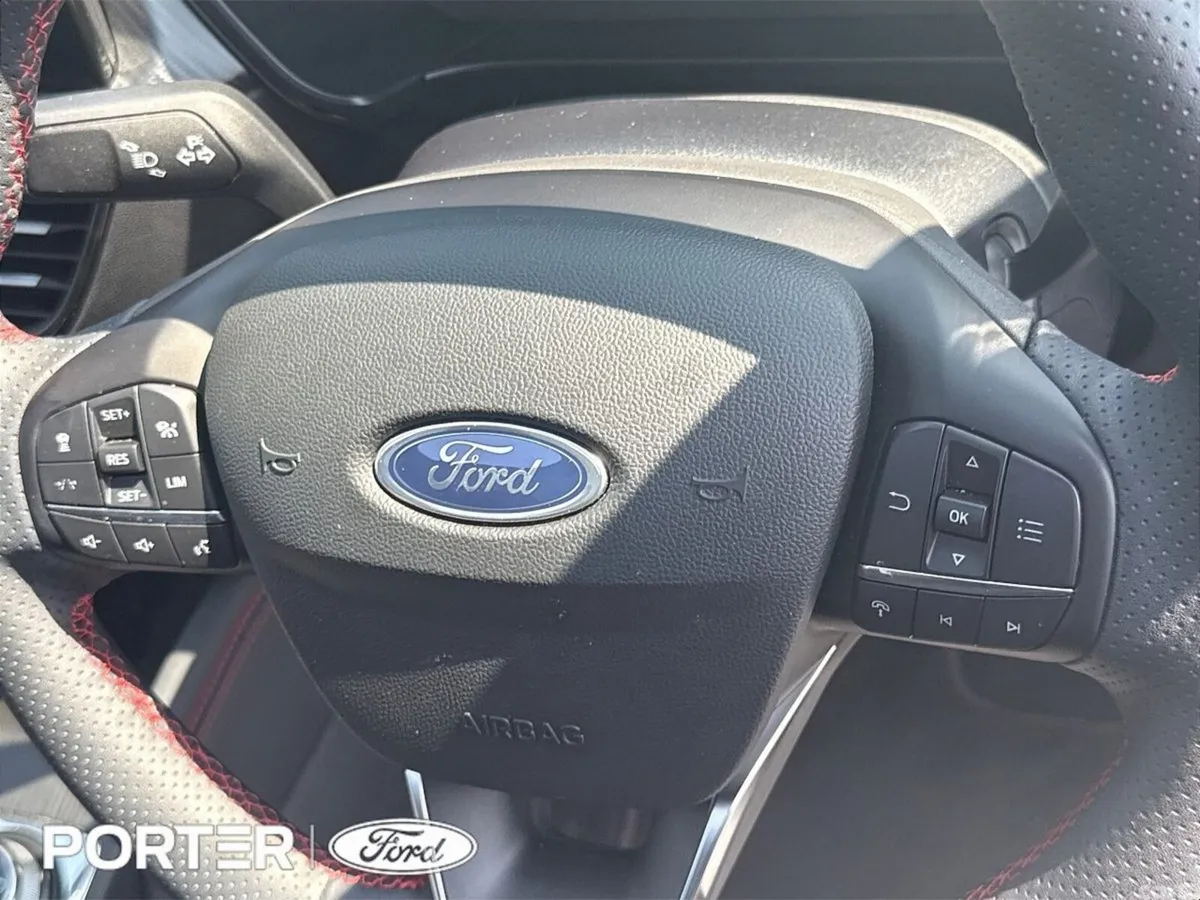 Ford Kuga SUV, Petrol Plug-in Hybrid, 2025, White