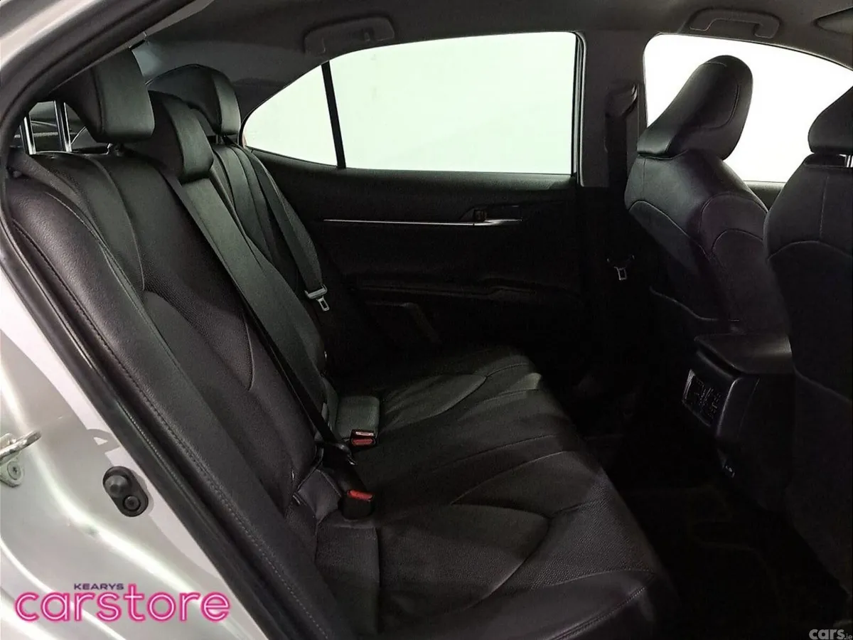 Toyota Camry Saloon, Petrol Hybrid, 2024, Grey