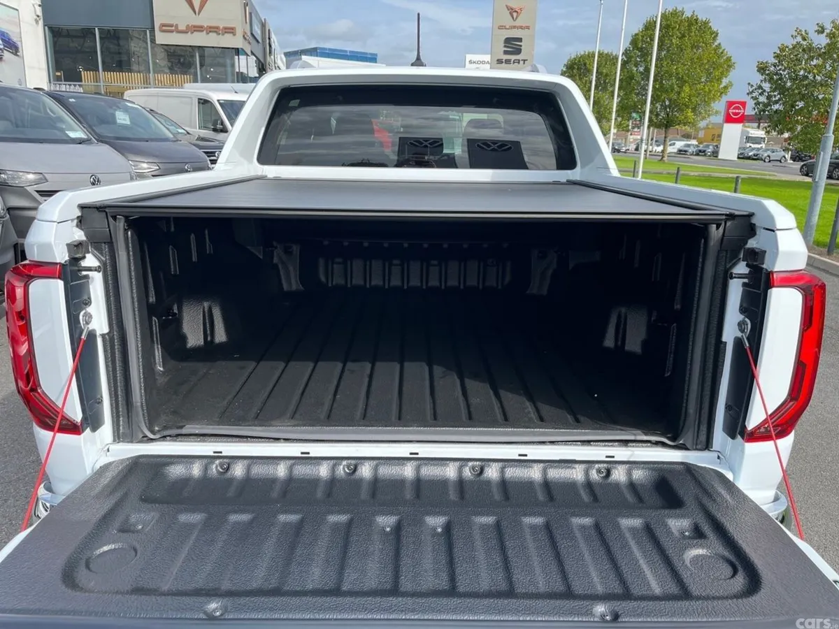 Volkswagen Amarok Pick Up, Diesel, 2026, White