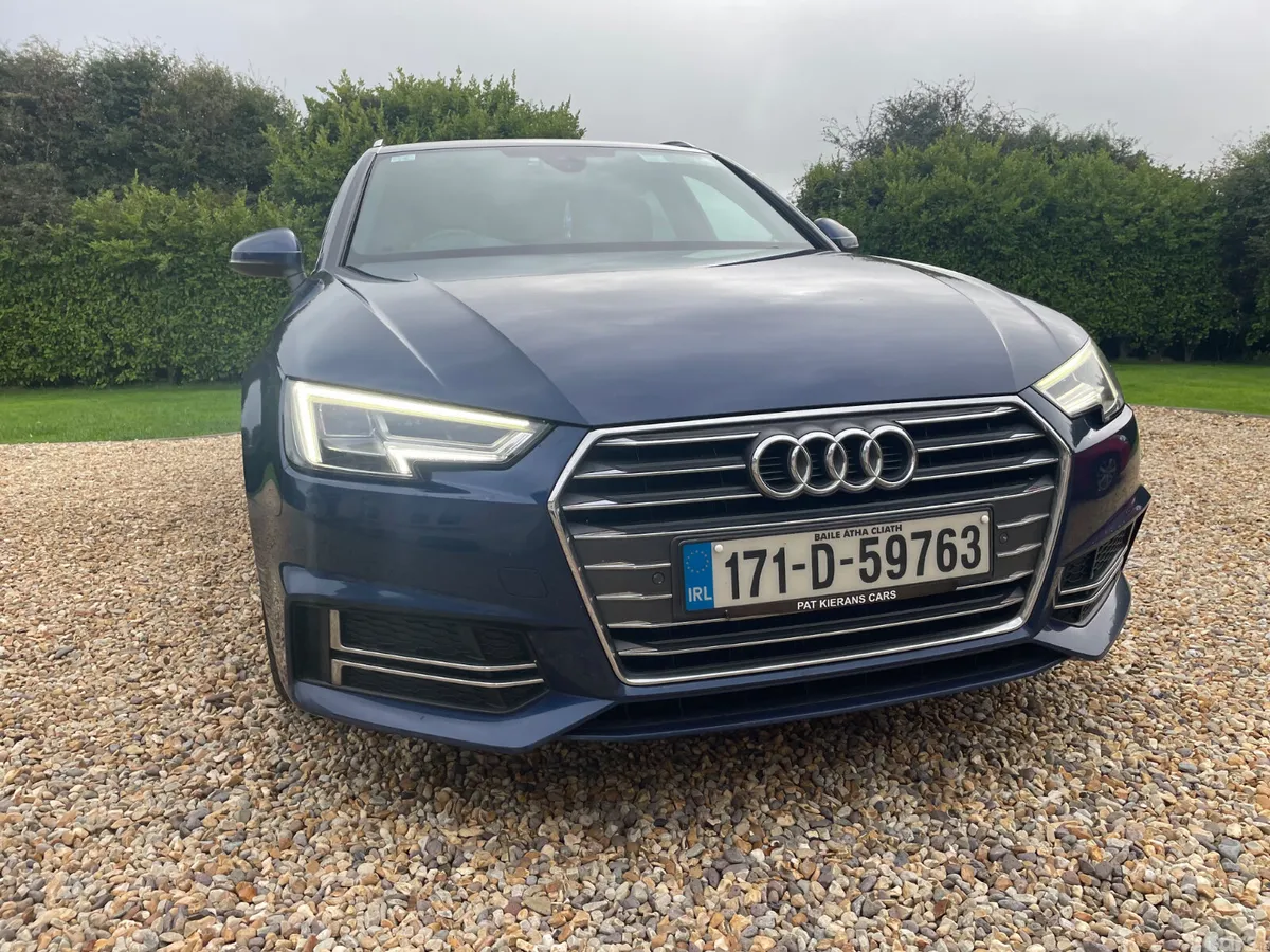 Audi A4 Estate, Diesel, 2017, Blue