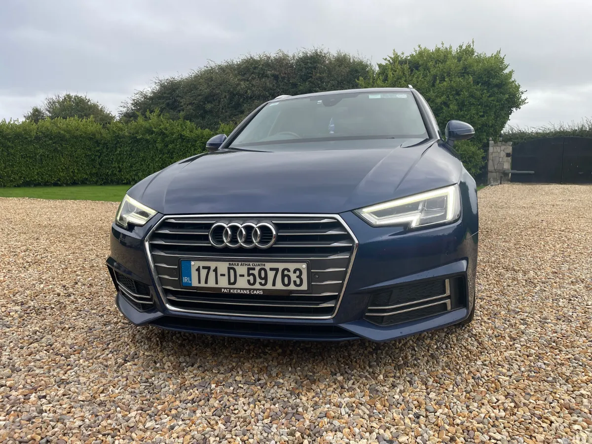 Audi A4 Estate, Diesel, 2017, Blue