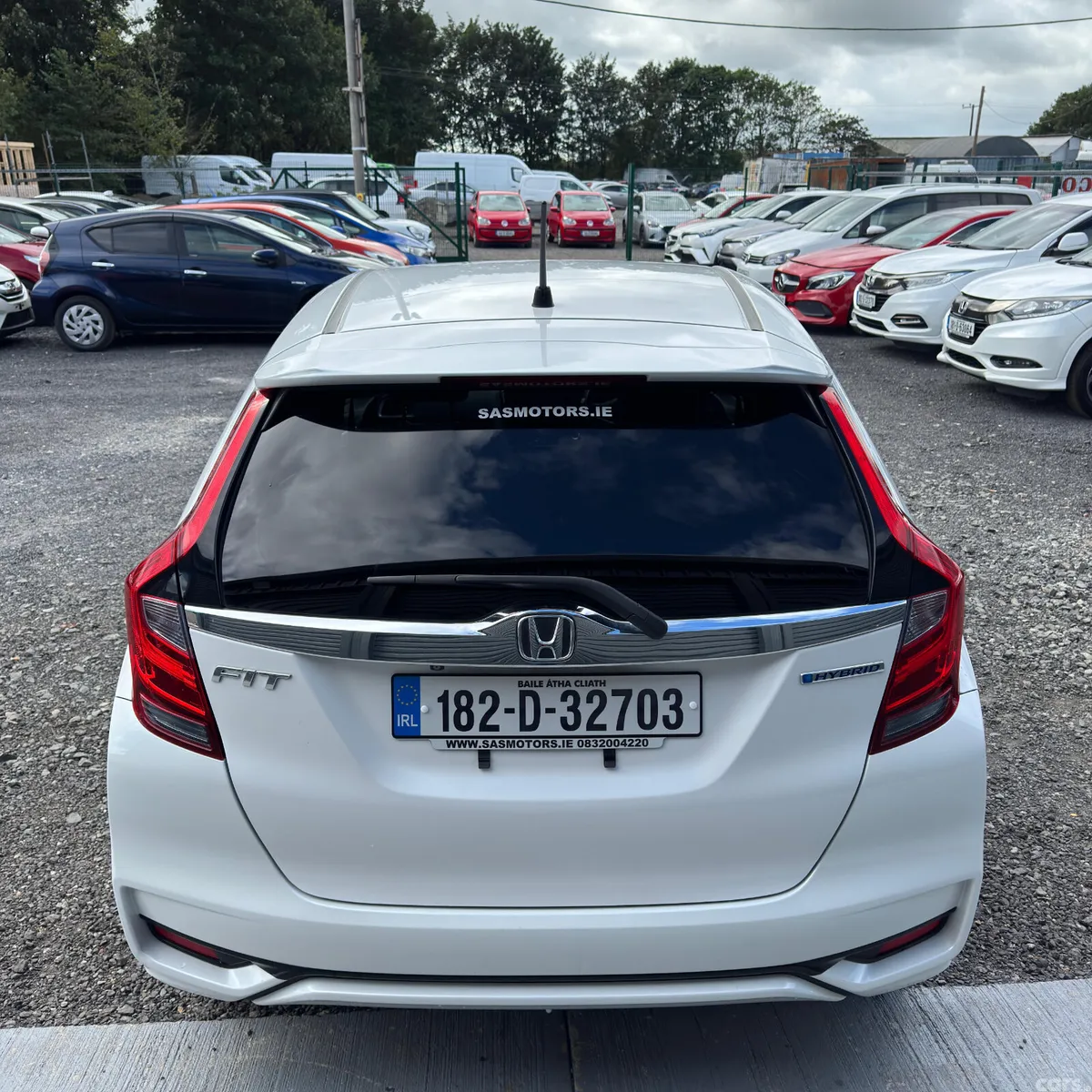 Honda Fit Hatchback, Petrol Hybrid, 2018, White
