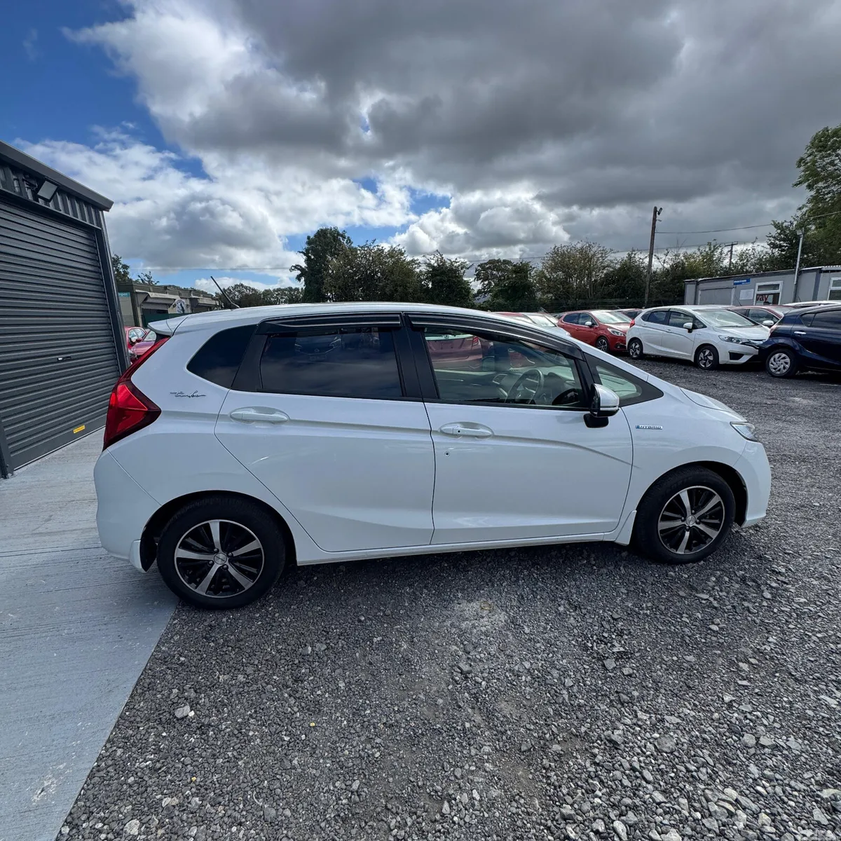 Honda Fit Hatchback, Petrol Hybrid, 2018, White