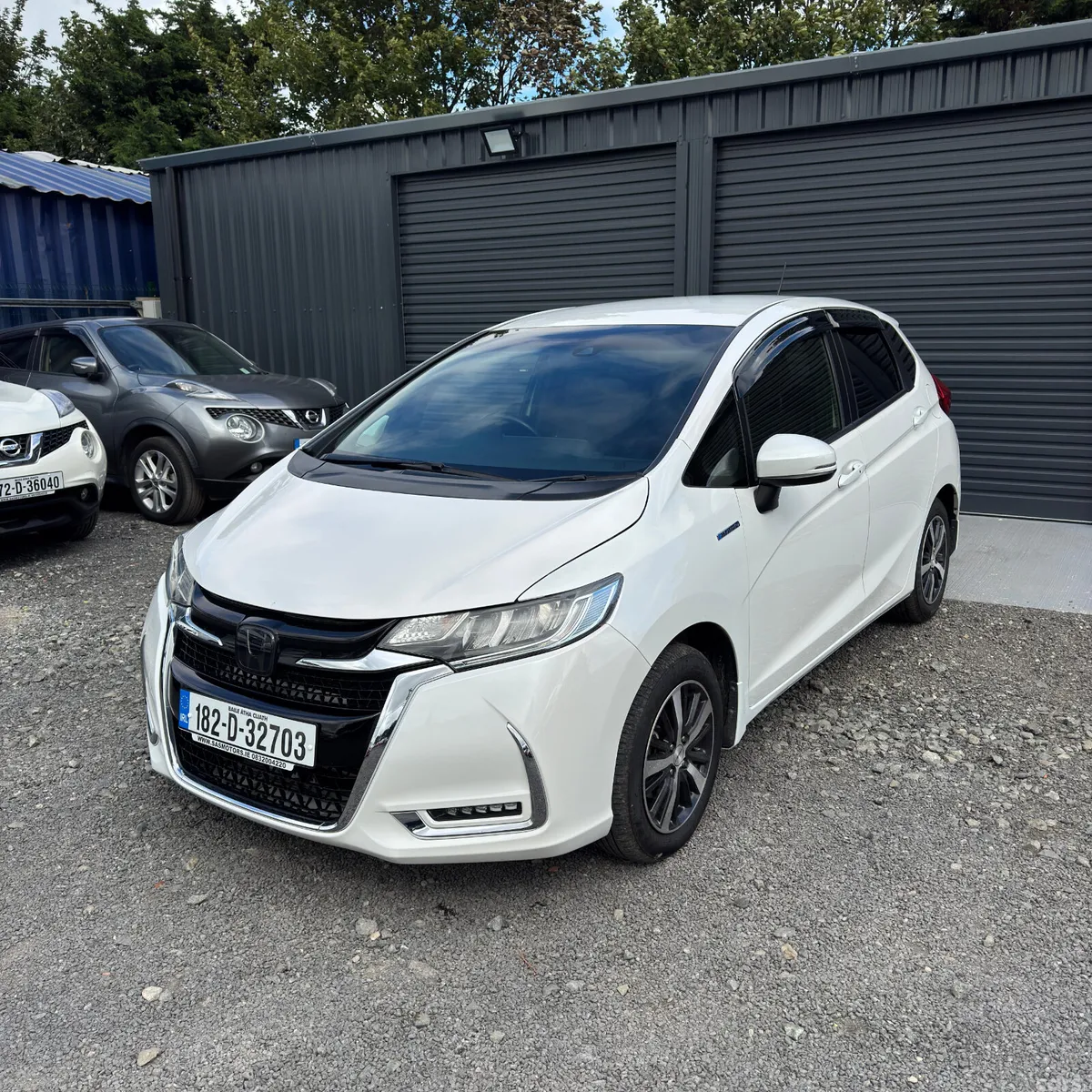 Honda Fit Hatchback, Petrol Hybrid, 2018, White