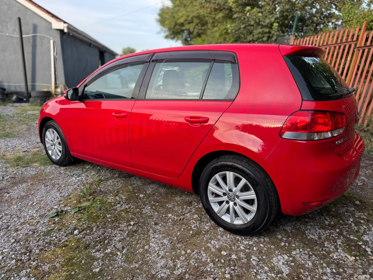 Volkswagen Golf Hatchback, Petrol, 2013, Red