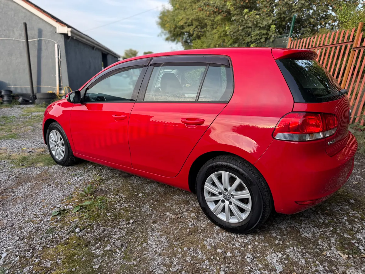Volkswagen Golf Hatchback, Petrol, 2013, Red
