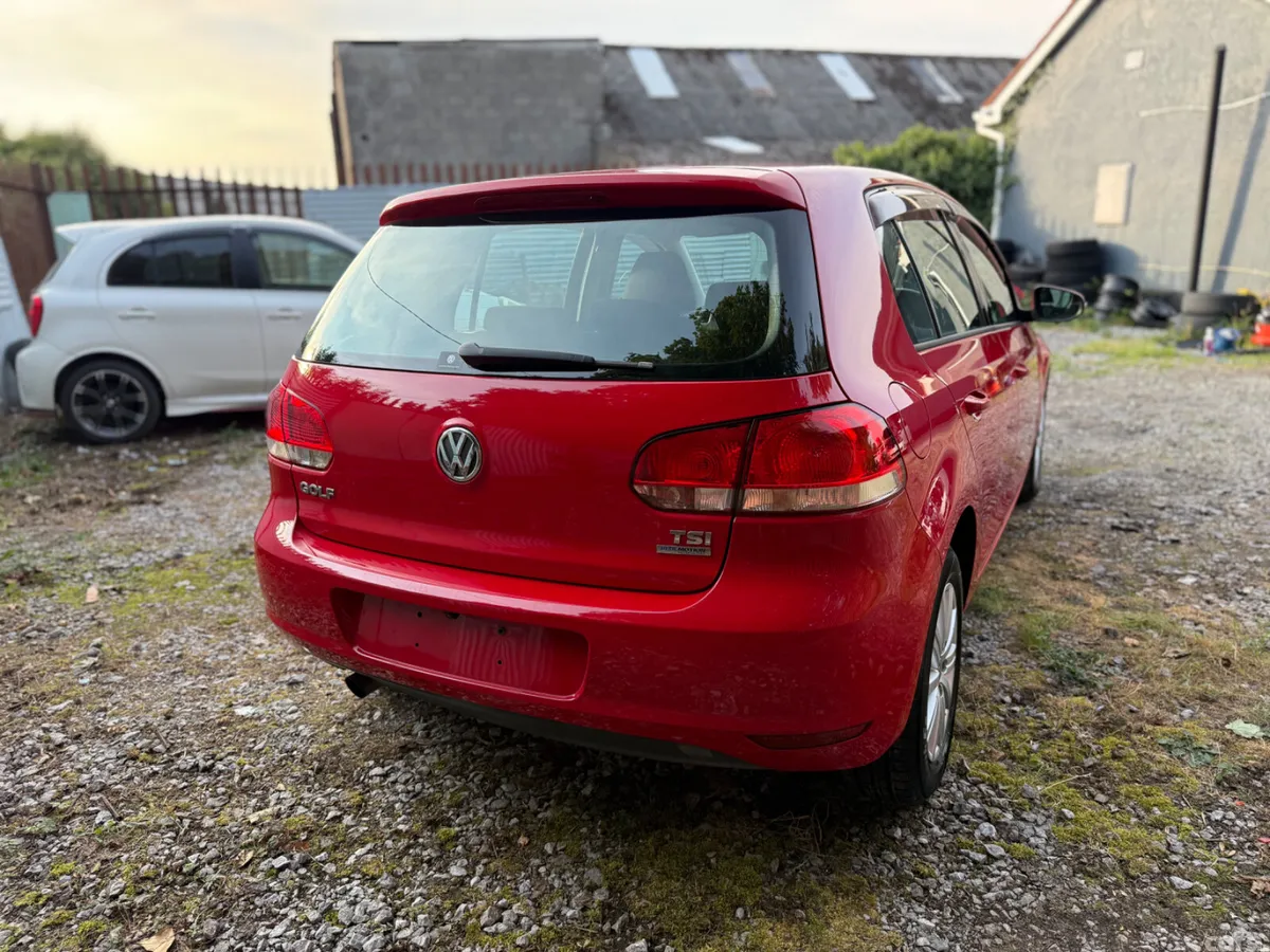 Volkswagen Golf Hatchback, Petrol, 2013, Red
