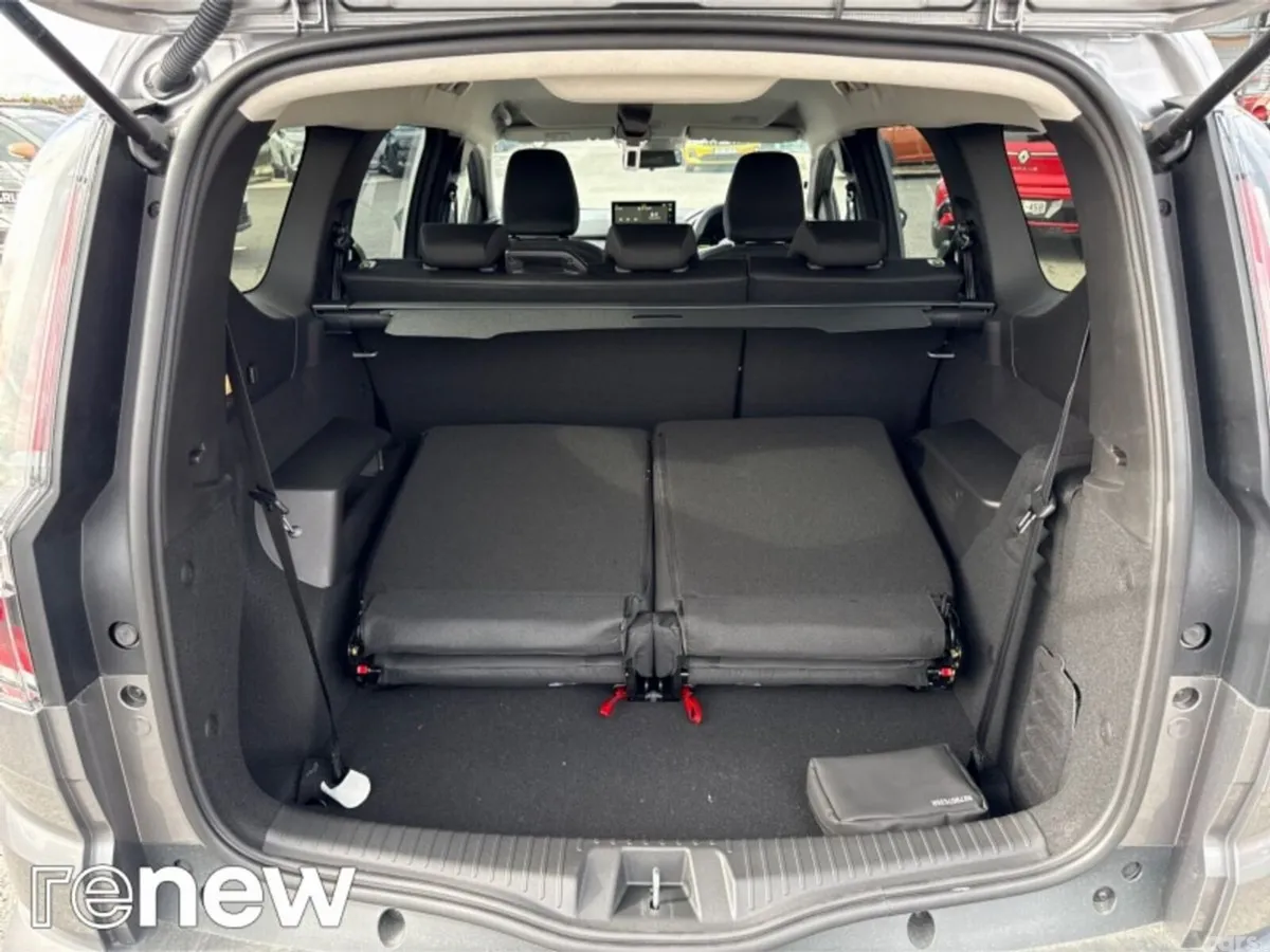 Dacia Jogger MPV, Petrol Hybrid, 2026, Grey