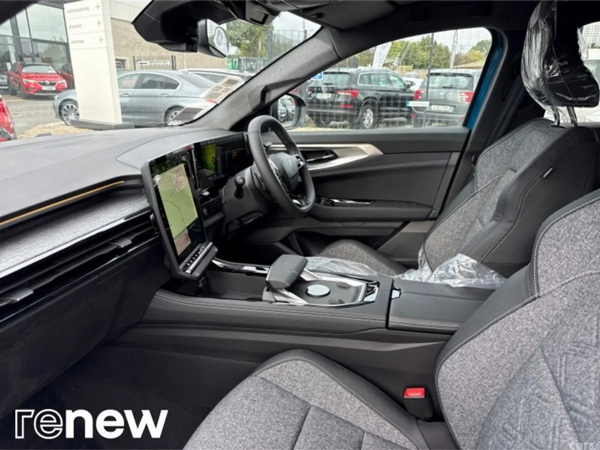 Renault Austral SUV, Petrol Hybrid, 2027, Blue