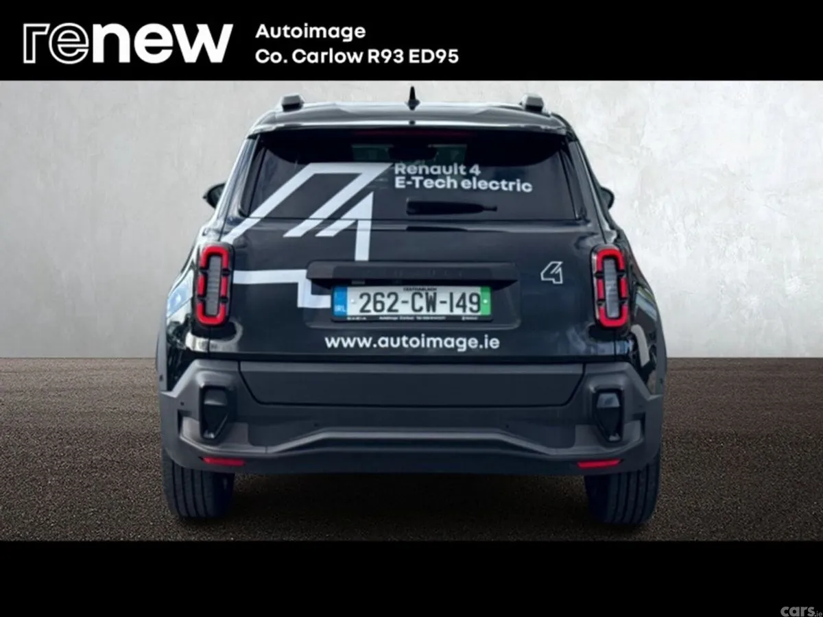 Renault 4 Hatchback, Electric, 2026, Black
