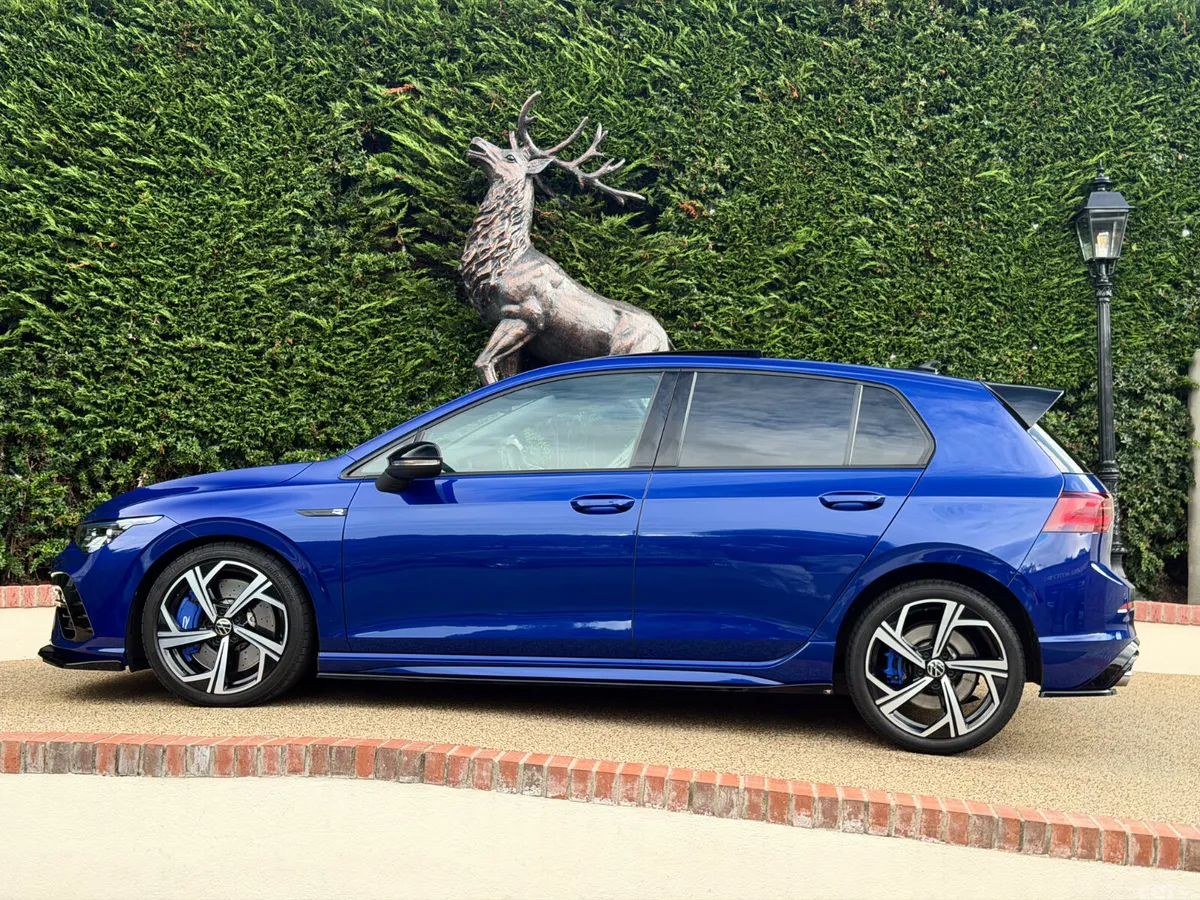 Volkswagen Golf Hatchback, Petrol, 2021, Blue