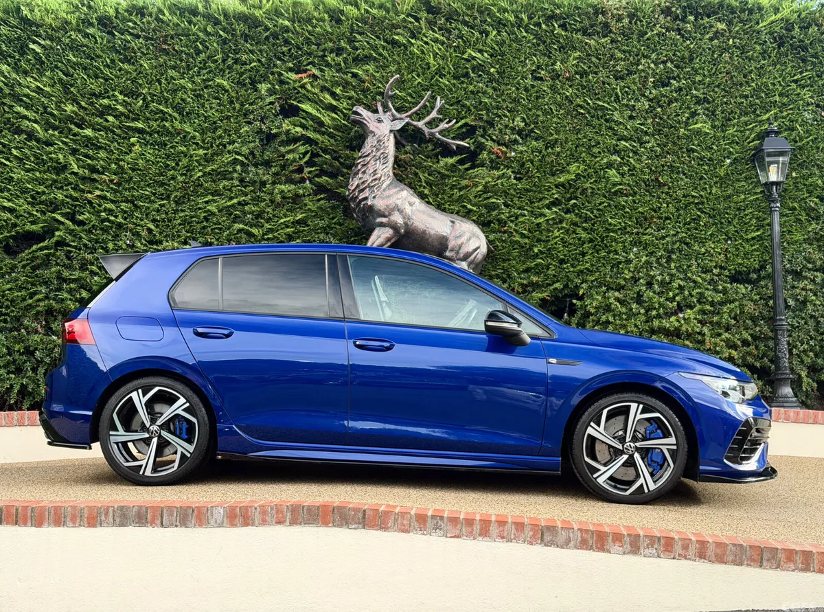 Volkswagen Golf Hatchback, Petrol, 2021, Blue