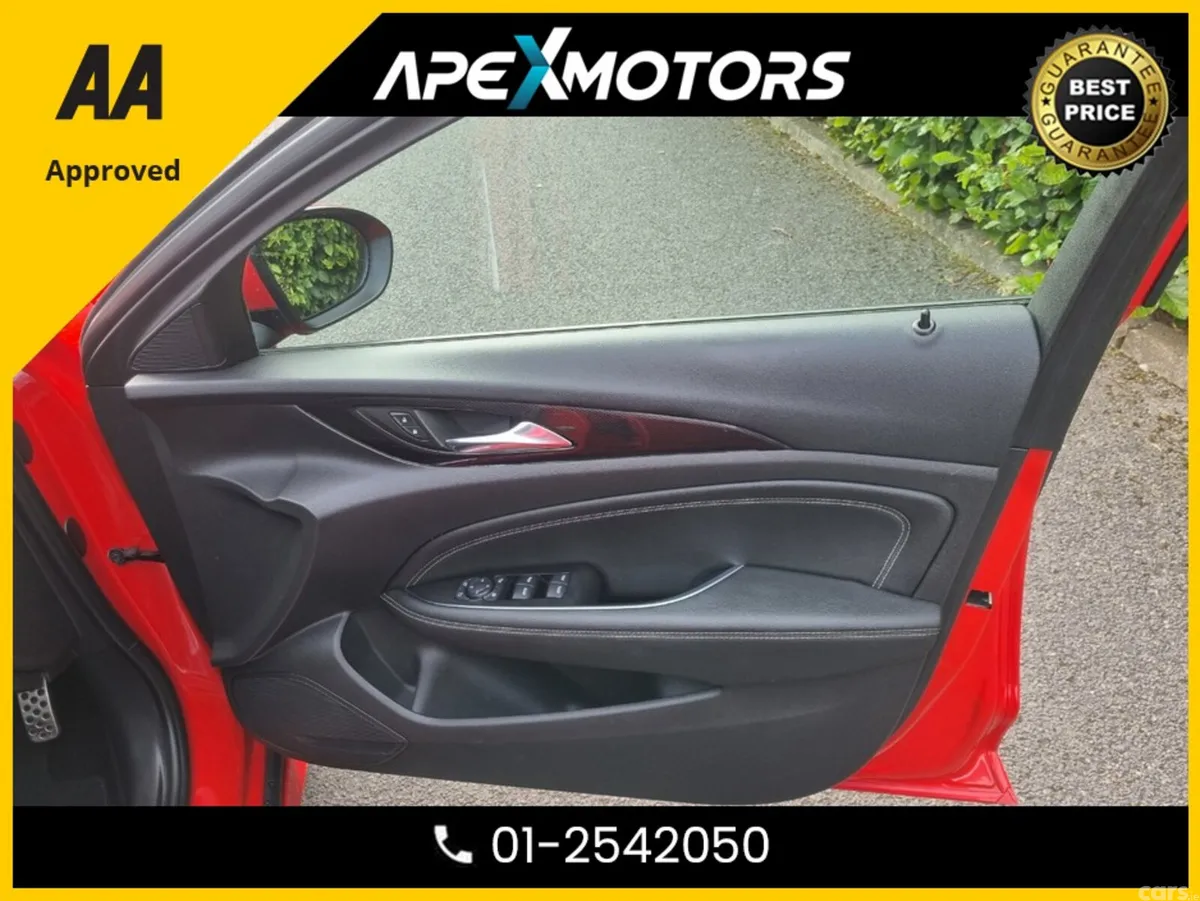 Opel Insignia Estate, Diesel, 2018, Red