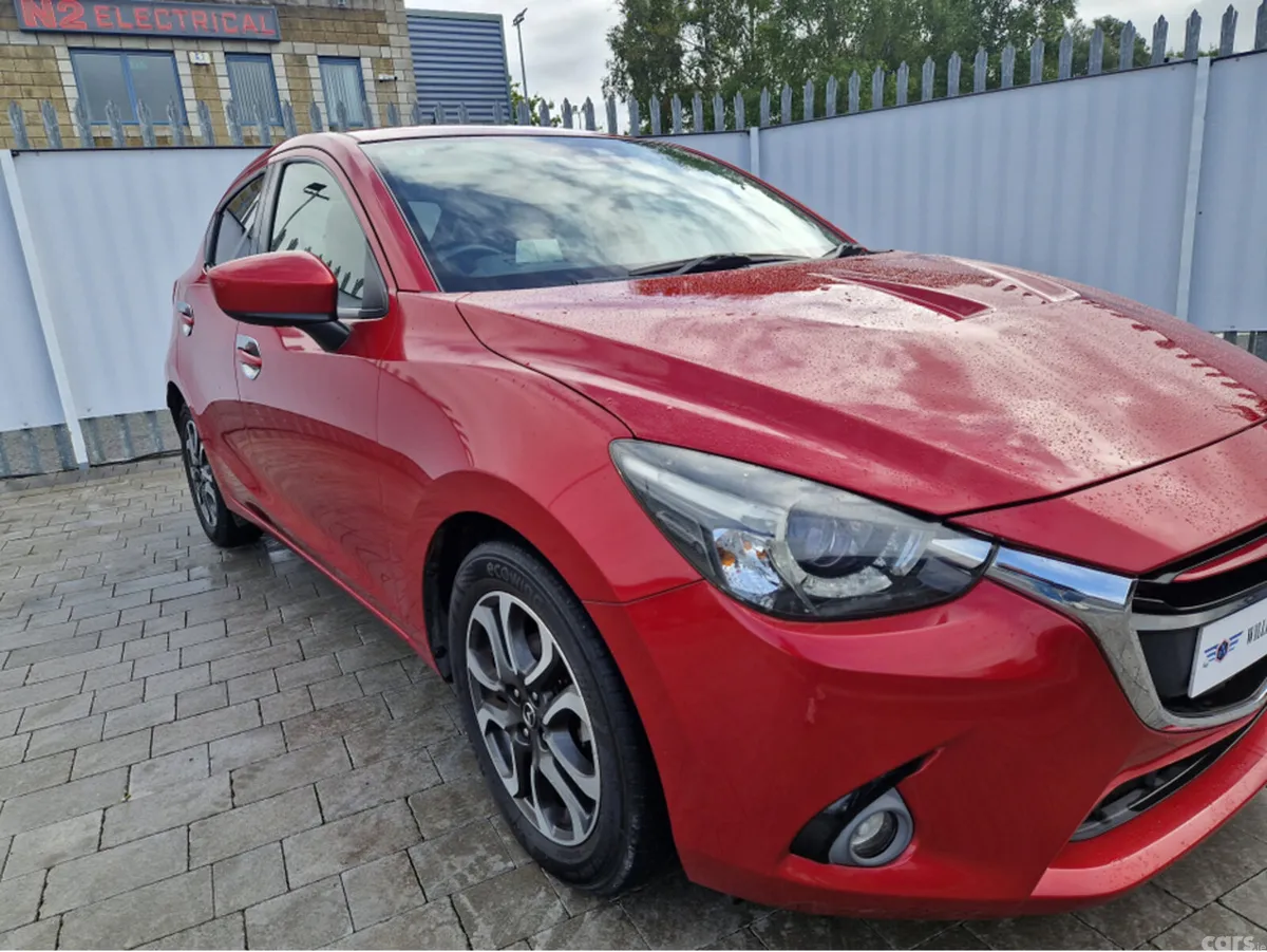Mazda Mazda2 Hatchback, Diesel, 2016, Red
