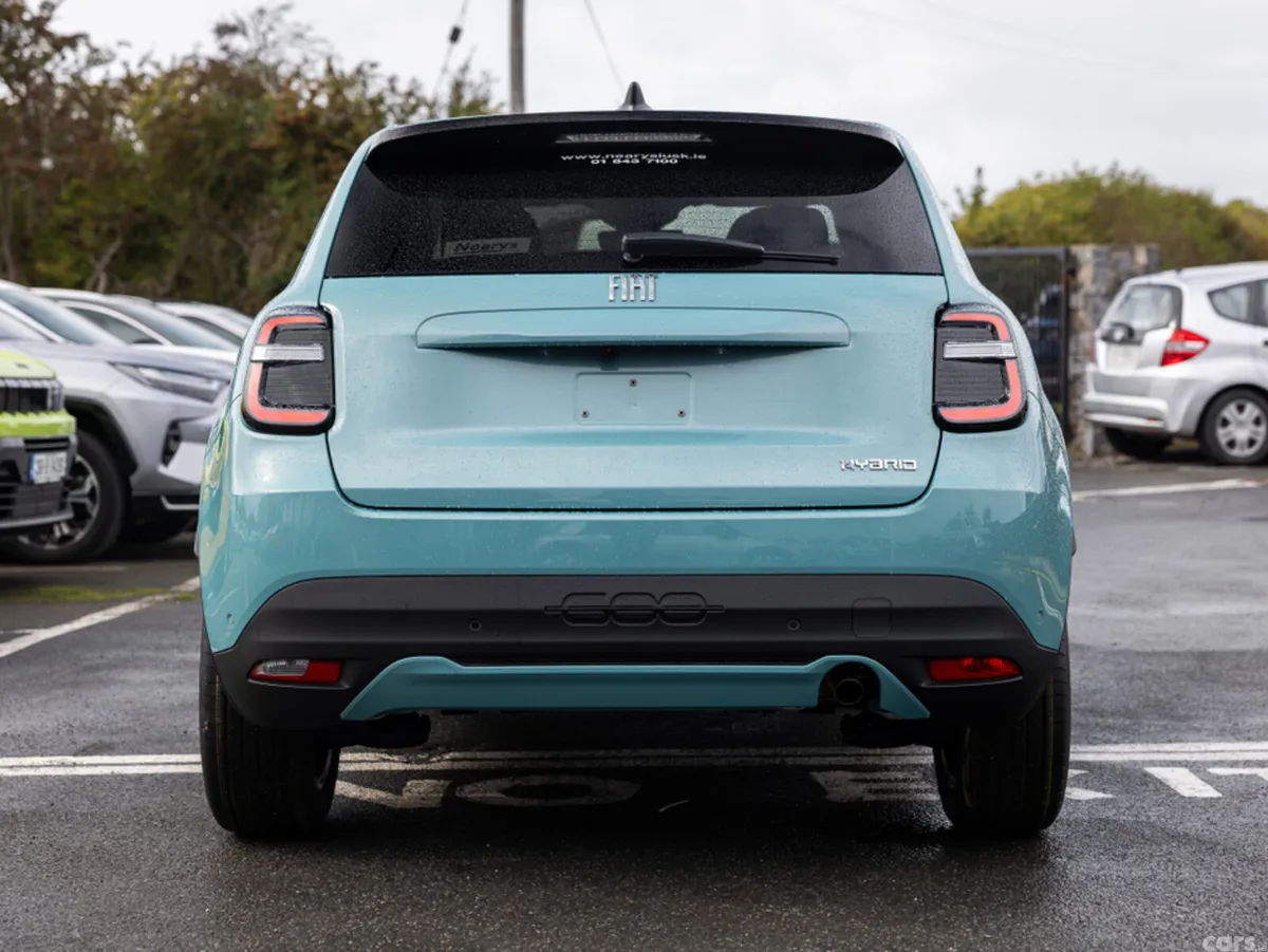 Fiat 600 SUV, Petrol Hybrid, 2026, Blue