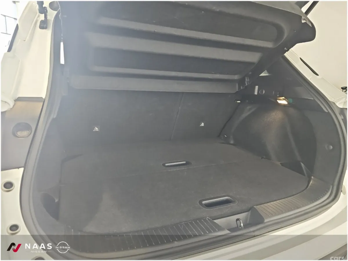 Nissan Qashqai MPV, Petrol Hybrid, 2026, White