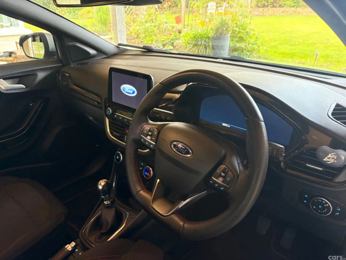 Ford Puma Hatchback, Petrol Hybrid, 2023, Silver